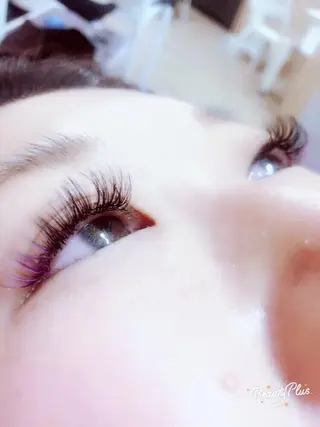 マツエク・マツパ 原 麻耶のヘアスタイル