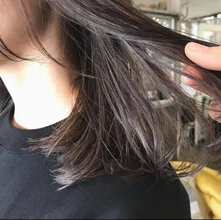 ミディアム カラー chambre シャンブルのヘアスタイル