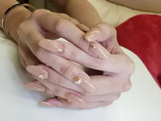 ネイル セミロング クロキ 。のネイルデザイン