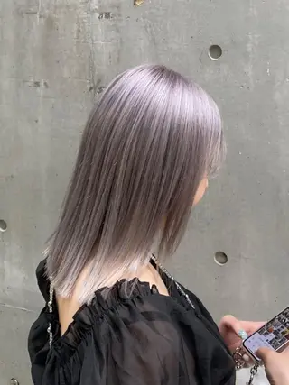 セミロング 透明感ブリーチ/ メンズパーマのヘアスタイル