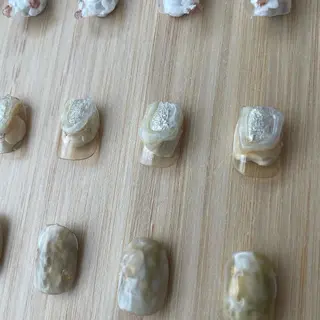 ネイル mio _POHEURのネイルデザイン