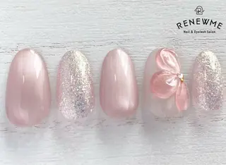 ネイル レニューム祖師ヶ谷大蔵店所属・RENEWME Senaのネイルデザイン