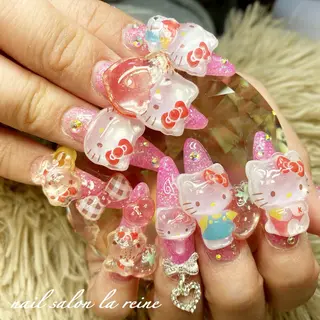 ネイル nail salon  la reine所属・nail salon la reineのネイルデザイン