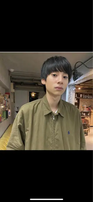 メンズ パーマ、髪質改善 カズマのヘアスタイル