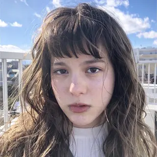 ミディアム カラー パーマ ヘアアレンジ ネイル マツエク・マツパ O/ODER (official)のヘアスタイル