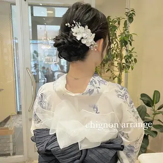 ロング ヘアアレンジ SiLO yuri andoのヘアスタイル