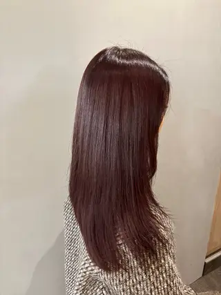 ミディアム カラー ANTI KANADEのヘアスタイル