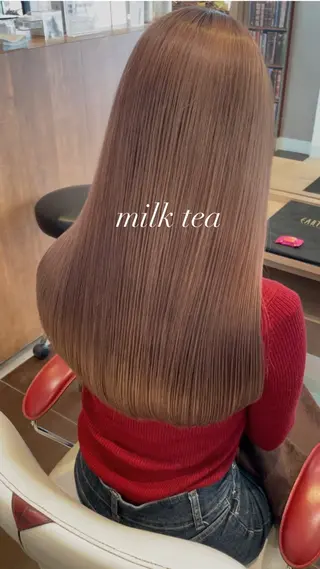 ロング 山田 由貴のヘアスタイル