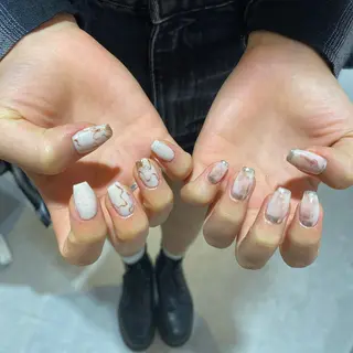 ネイル Trico Antique所属・岩本 杏のネイルデザイン