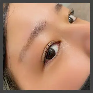 マツエク・マツパ バイフルール アイラッシュサロンのマツエク・マツパデザイン