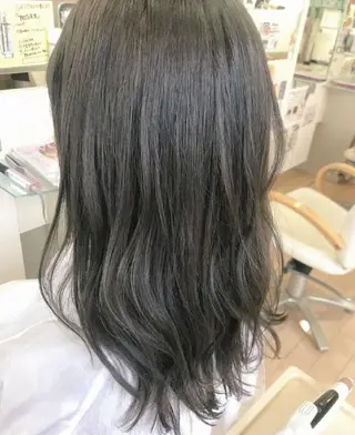 カラー 関口 友菜のヘアスタイル