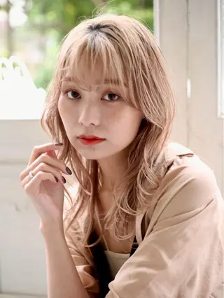 セミロング カラー 太田 茉旺のヘアスタイル