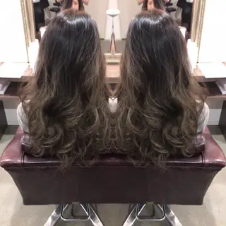 ロング カラー レイヤーカット匠 イソザキノリユキのヘアスタイル