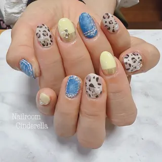 ネイル Nailroom. Cinderellaのネイルデザイン