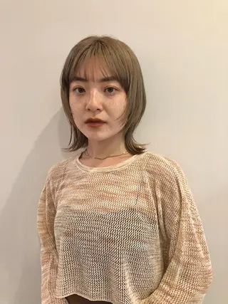 ミディアム カラー moa  by clips所属・レイヤー/お顔まわり 暖色カラー🍑Amiのヘアスタイル