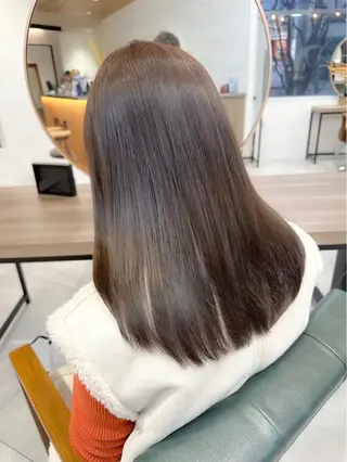 セミロング カラー 赤みなしカラー🍐/ 艶髪✨/ririkaのヘアスタイル