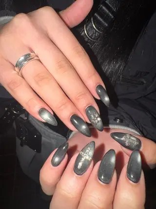 ネイル MITSUKI🪡 海外/個性派/ロングのネイルデザイン