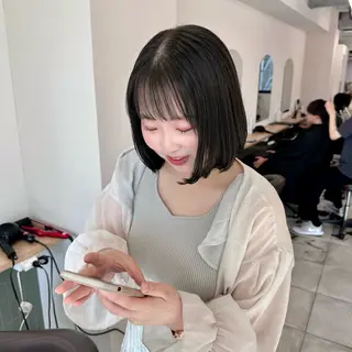 ミディアム カラー ブリーチなし/レイヤ ー特化🌈Tommyのヘアスタイル