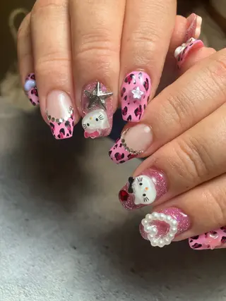 ネイル SUNNY NOEMIのネイルデザイン