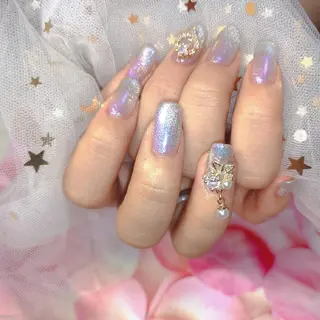 ミディアム ネイル フィルイン、長さ出し 深爪矯正のネイルデザイン