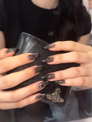 ネイル siinail mercyのネイルデザイン