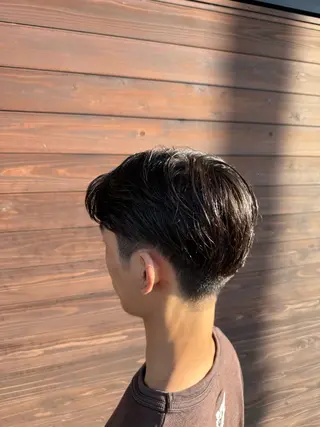 メンズ メンズ パーマ特化のヘアスタイル