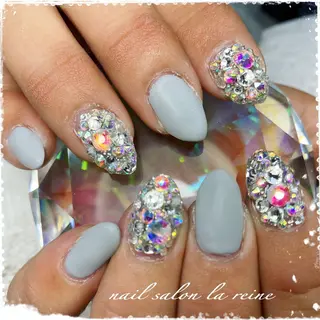 ネイル nail salon  la reine所属・nail salon la reineのネイルデザイン