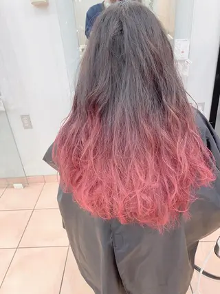 ロング カラー特化 横川　翔希のヘアスタイル