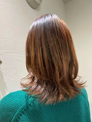 セミロング Ang　山口 莉沙のヘアスタイル