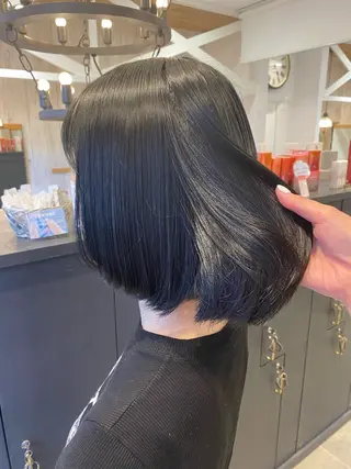 ミディアム カラー 柴田 枝利子のヘアスタイル