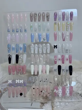 ネイル マギー ネイル🦋のネイルデザイン