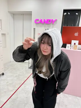 カラー 透明感ベージュ🤎 ナチュラルレイヤーのヘアスタイル