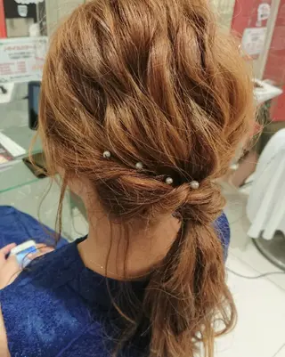 ミディアム ヘアアレンジ 秋山 幸太のヘアスタイル