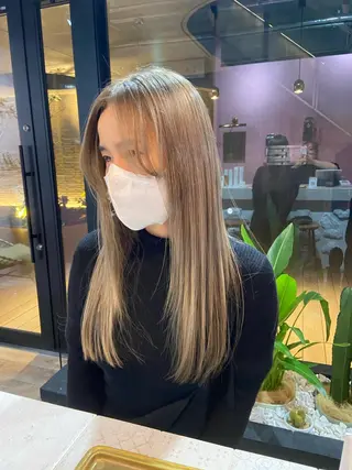 カラー 艶感透明感カラー🤍 hinaのヘアスタイル