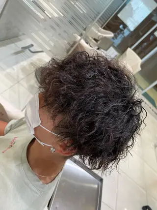 パーマ メンズ 堀 舜介/メンズカットのヘアスタイル