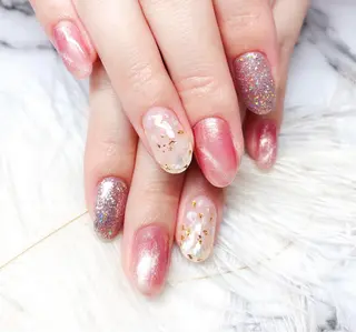 ネイル マジックミラー所属・マジック ミラーのネイルデザイン