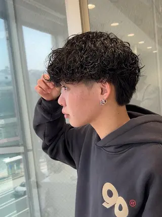 ミディアム パーマ メンズ メンズ特化❤️‍🔥 パーマ職人江口佳乃のヘアスタイル