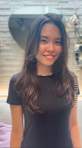 ロング かみじょう ゆうこのヘアスタイル