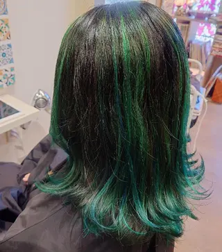 ミディアム カラー LAMP HAIR  ランプヘアー所属・徳永 博志のヘアスタイル