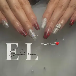 ネイル 倉石 百恵のネイルデザイン