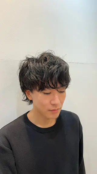 パーマ メンズ 岡野 豪のヘアスタイル