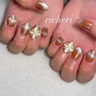 ミディアム ネイル richeri beautyのネイルデザイン