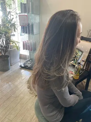 ロング 極上髪質改善 宮内開星のヘアスタイル