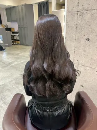 セミロング 髪質改善 Noe心斎橋店のヘアスタイル