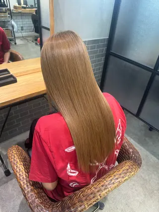 ロング red neo あいりのヘアスタイル