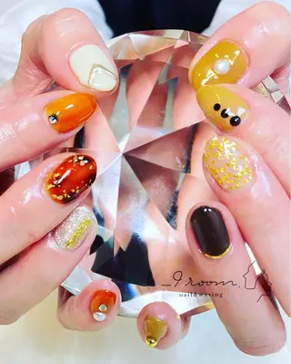 ネイル _9 room. Yoshimiのネイルデザイン