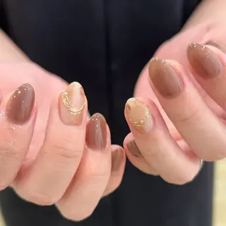 ネイル ATENA momokaのネイルデザイン