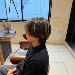 ショート カラー パーマ ヘアアレンジ メンズ シャドウパーマ 石見のヘアスタイル