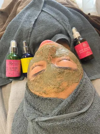 ヘアアレンジ Feel♡ JYURIAのネイルデザイン