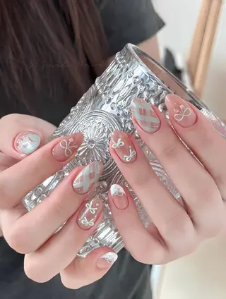 カラー AIN Nailのネイルデザイン